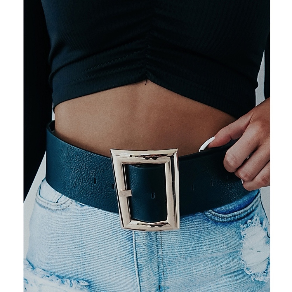 NEW Black chunky Belt